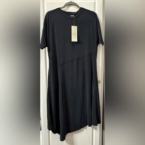 NEW! SWEATY BETTY Rhea Midi Dress Black Soft Short Sleeve Handkerchief Hem